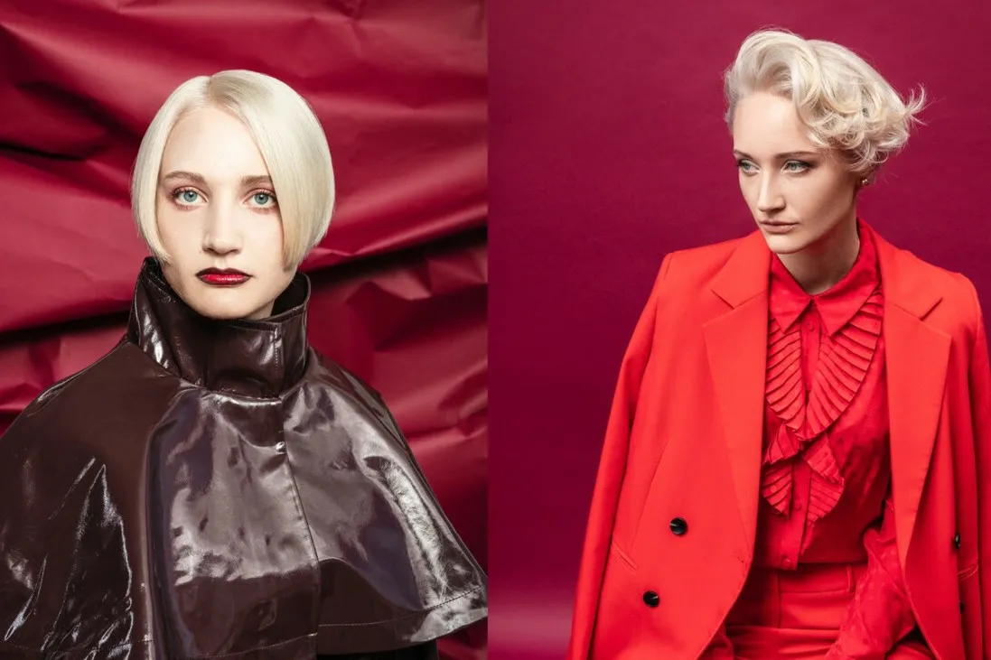 Zwei Porträtfotos von Frauen mit kurzen blonden gestylten Haaren. Die Frau rechts trägt dunkle Kleidung, während die Frau links rote Kleidung trägt.